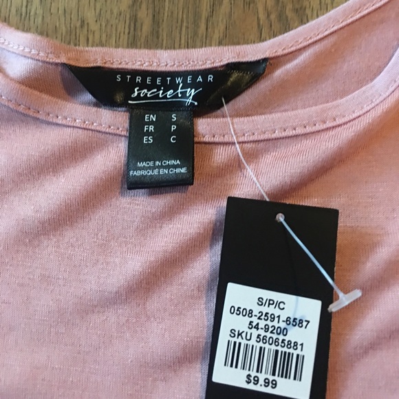 Top - Picture 2 of 2